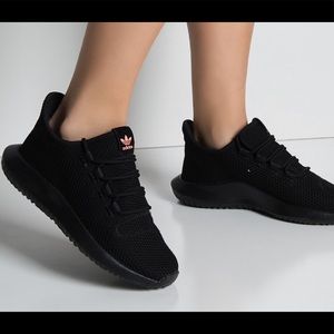 Women tubular shadow